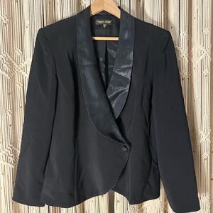 Vintage High Point Women's Black Blazer